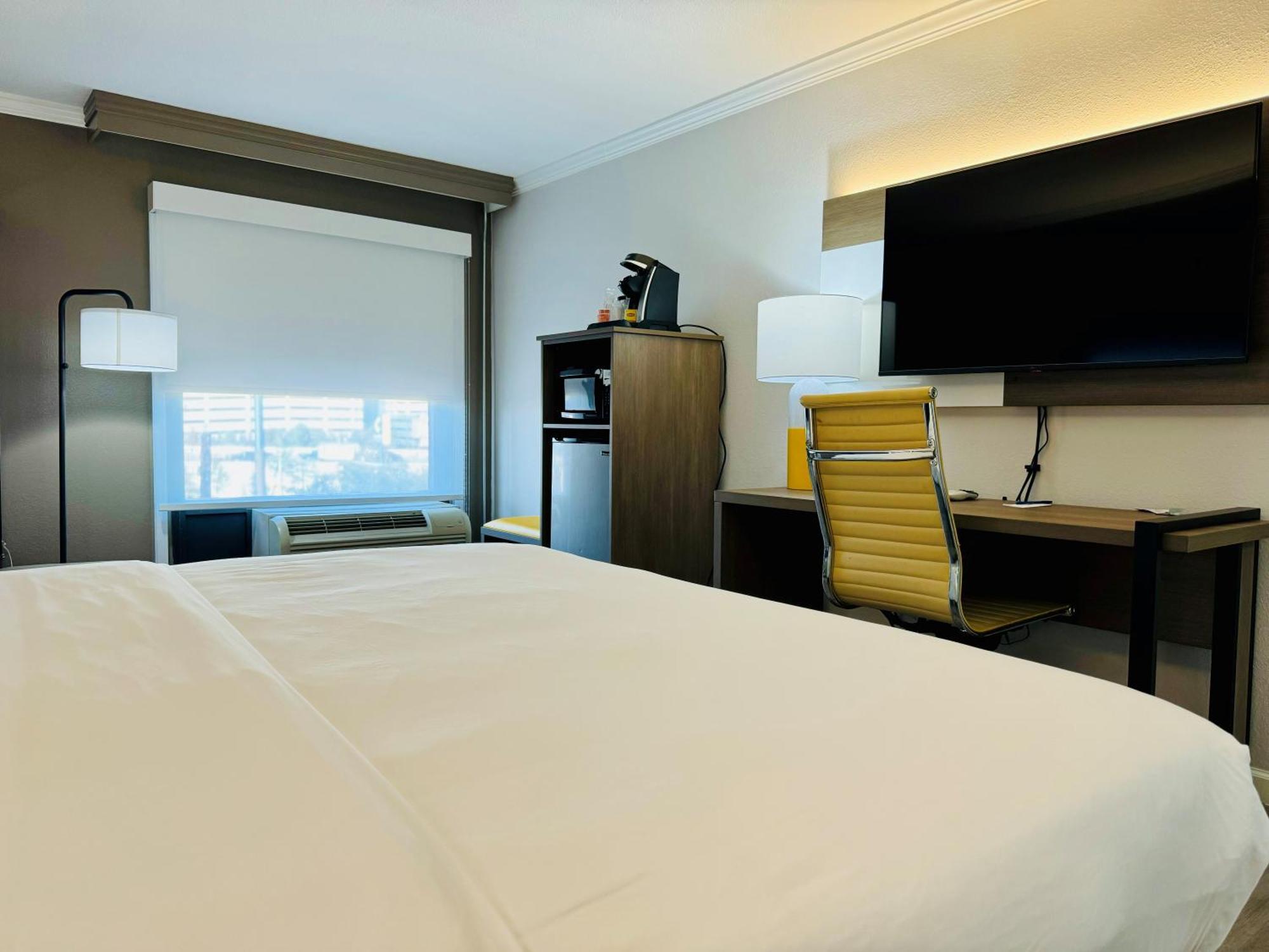 Comfort Inn & Suites Houston I-10 West Energy Corridor Dış mekan fotoğraf