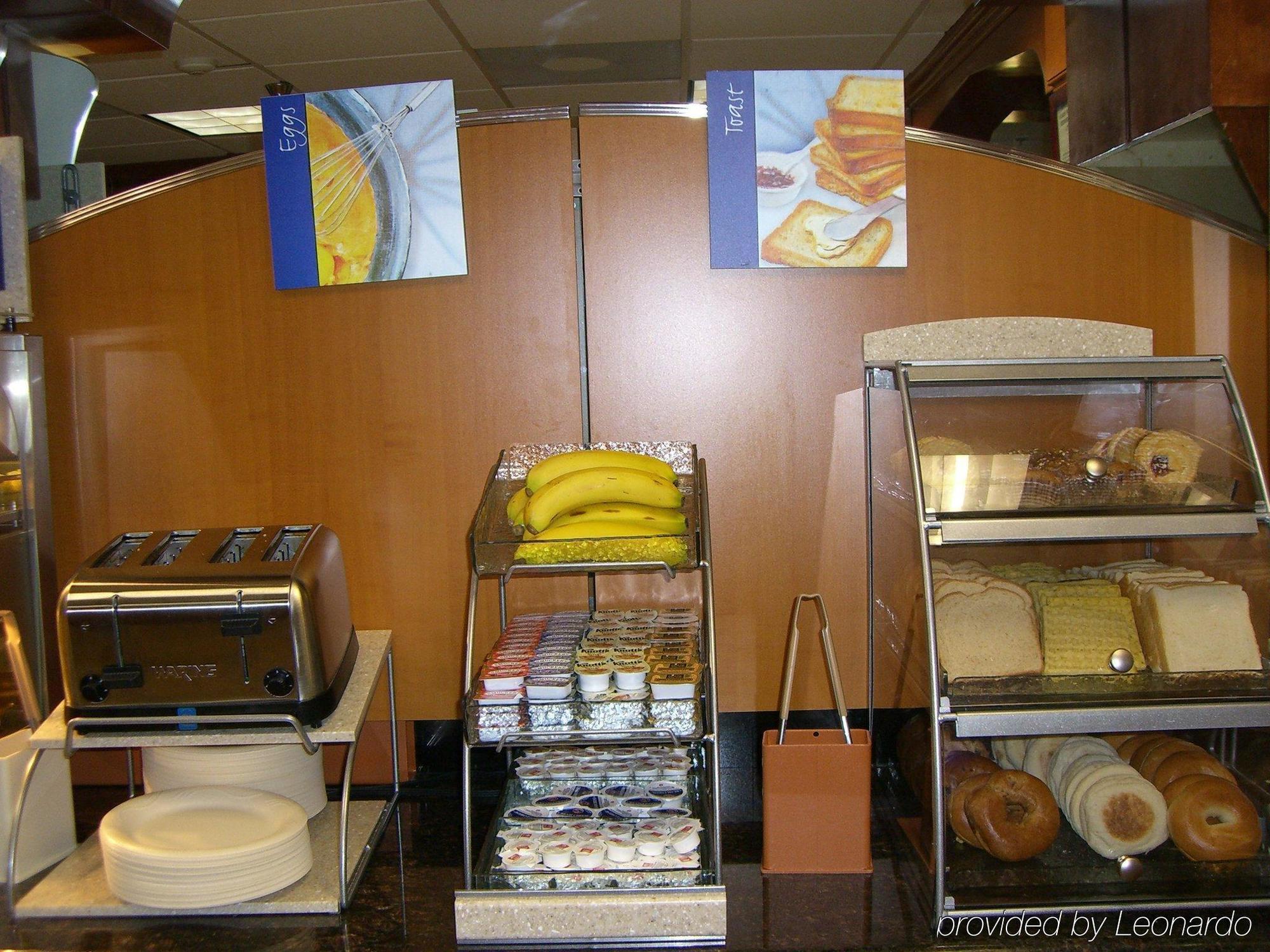 Comfort Inn & Suites Houston I-10 West Energy Corridor Restoran fotoğraf